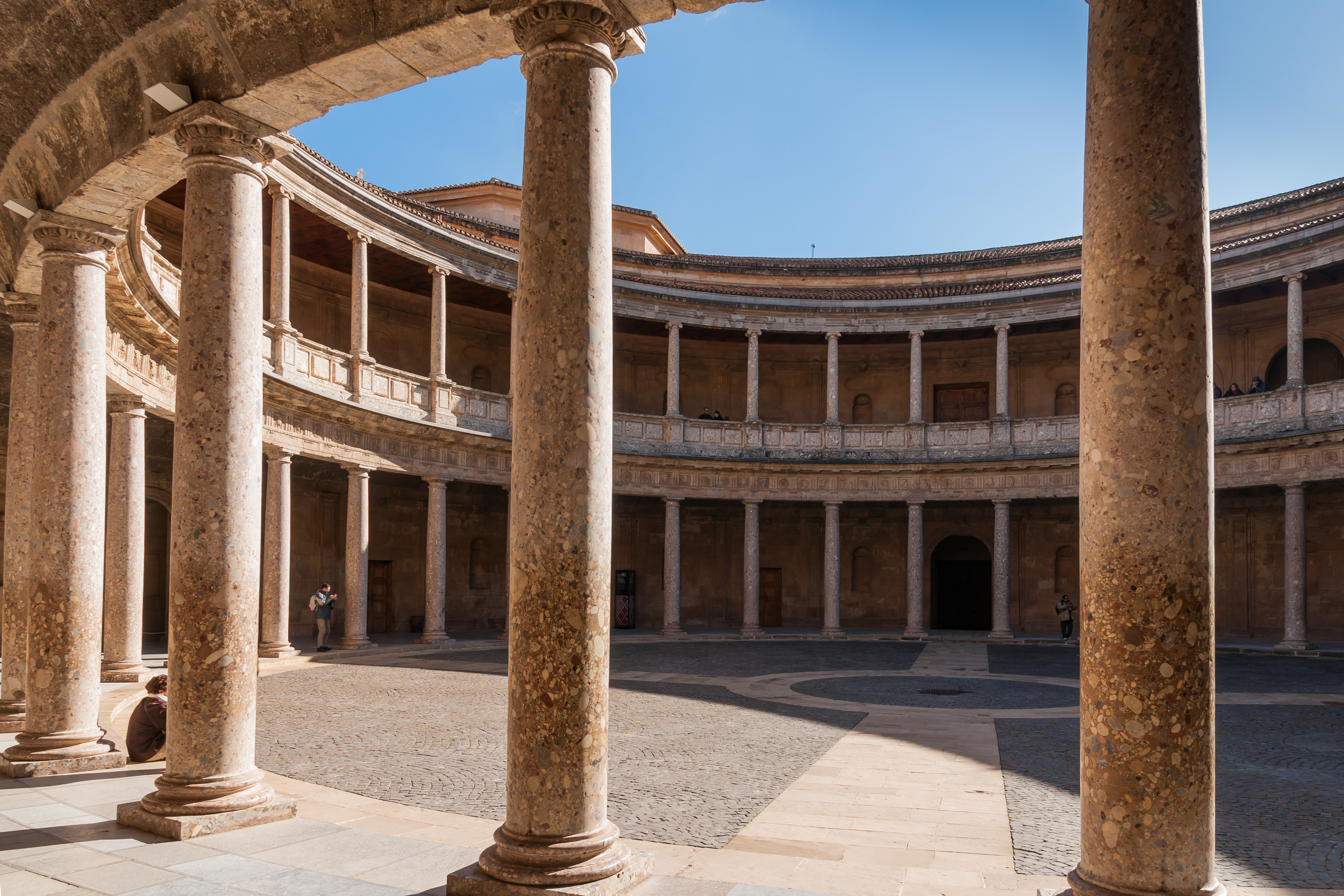 Visit and discover The palace of Carlos V in the Alhambra of Granada